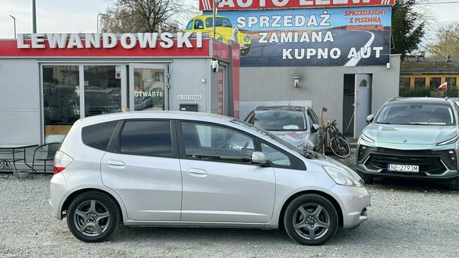 Honda Jazz Benzyna Moc 99KM Zarejestrowany Ubezpieczony Elbląg - zdjęcie 6