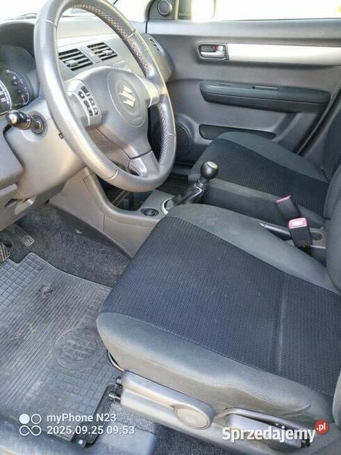 Suzuki Swift, polski salon, pierwszy właściciel Gdańsk - zdjęcie 11