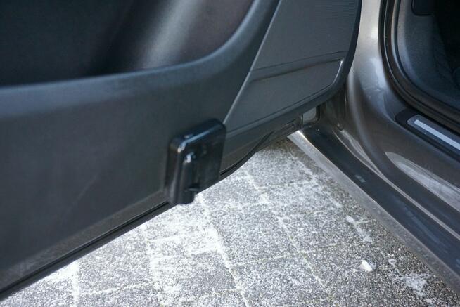 Audi A4 zarejestrowany, ubezpieczony, serwisowany w ASO Opole - zdjęcie 10