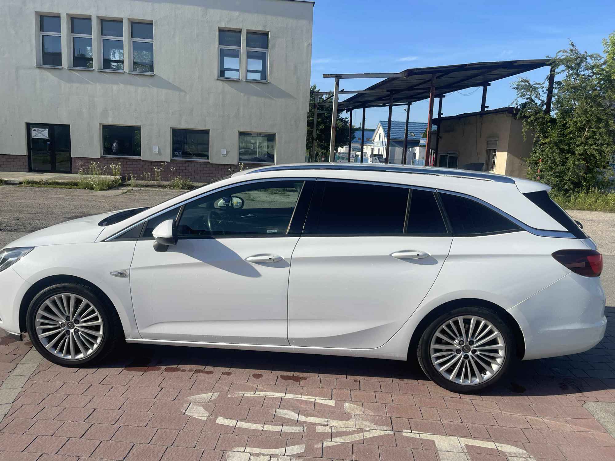 Sprzedam Opel Astra K Sports Tourer 1.6D 2016r Pysznica - zdjęcie 3