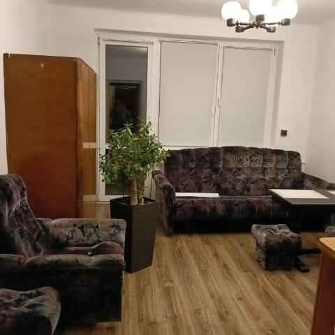 Wynajem mieszkania Zgierz - zdjęcie 1