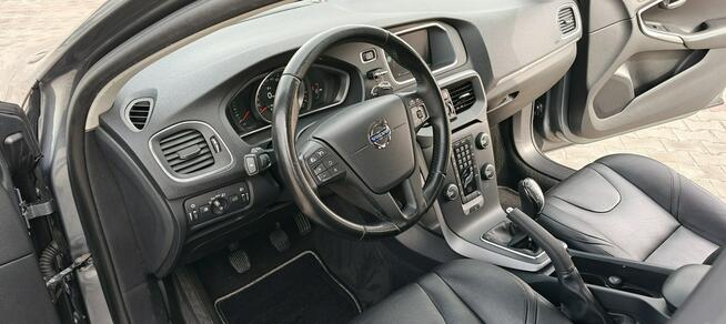 Volvo V40 1,6Hdi 115KM Skóra Navi  Parktronik Płock - zdjęcie 9
