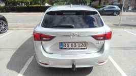 Toyota Avensis Sadlno - zdjęcie 4