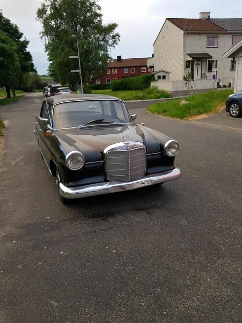 sprzedam Mercedes-Benz 190c W110 Bujaków - zdjęcie 4