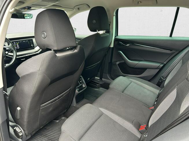 Škoda Octavia 2.0 TDI Ambition! Z Polskiego Salonu ! Faktura 23% ! Warszawa - zdjęcie 10