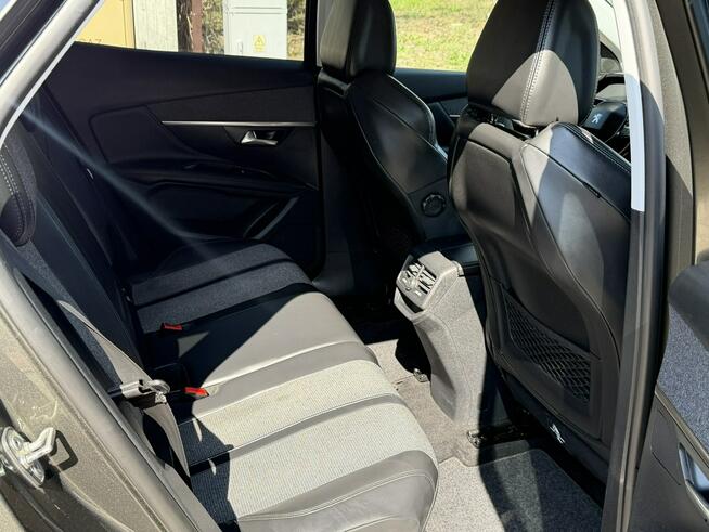 Peugeot 3008 Opłacony Mały przebieg 1.2 Allure Gostyń - zdjęcie 8