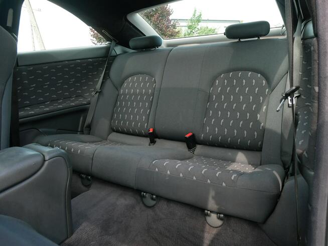 Mercedes C 180 1.8 129KM Coupe Panorama -Bogata wresja Goczałkowice-Zdrój - zdjęcie 9