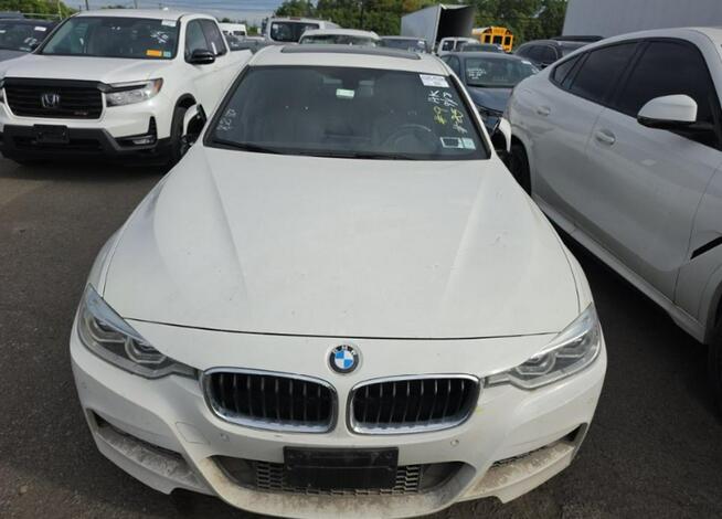 BMW 330 xDrive / M-Pakiet / niski przebieg Warszawa - zdjęcie 2