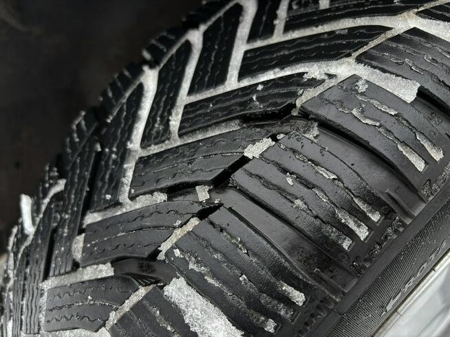 Volvo V50 Kinetic 2.0D 136km XENON navi HAK serwis BEZWYPADKOWY 2010 Tychy - zdjęcie 7