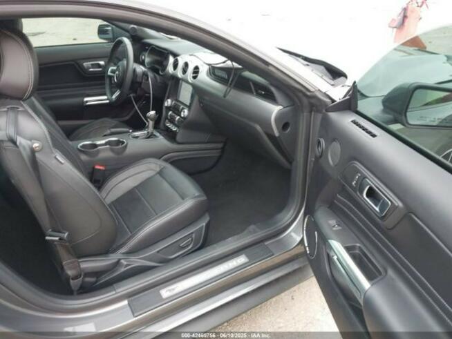 Mustang GT Premium Fastback 5.0 Warszawa - zdjęcie 8
