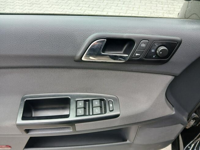 Volkswagen Polo 1.2i 5 drzwi klimatyzacja elektryka stanBDB Gryfino - zdjęcie 8