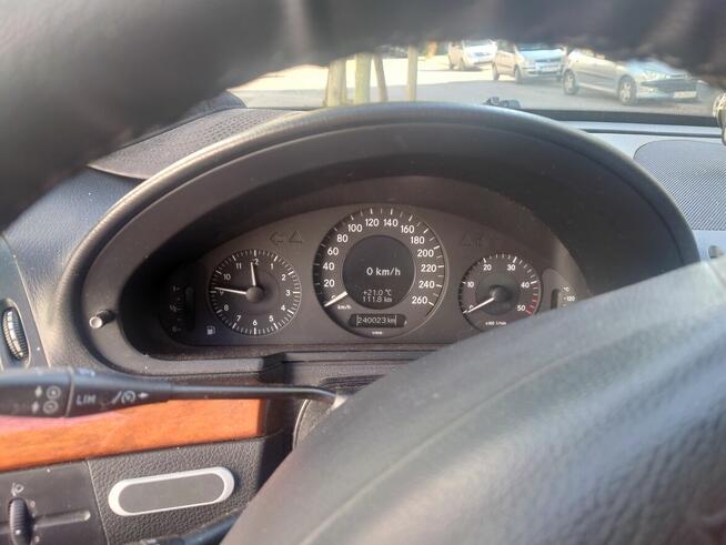 Mercedes e211 CDI po Lofcie Bydgoszcz - zdjęcie 4