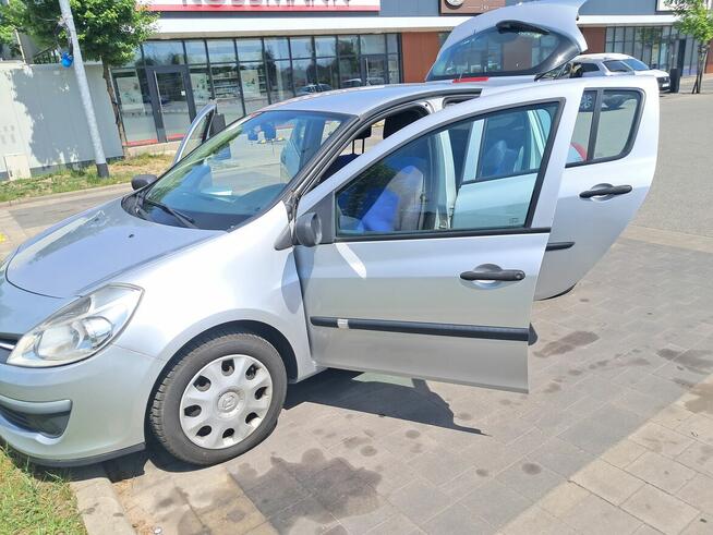 Sprzedam auto Częstochowa - zdjęcie 10