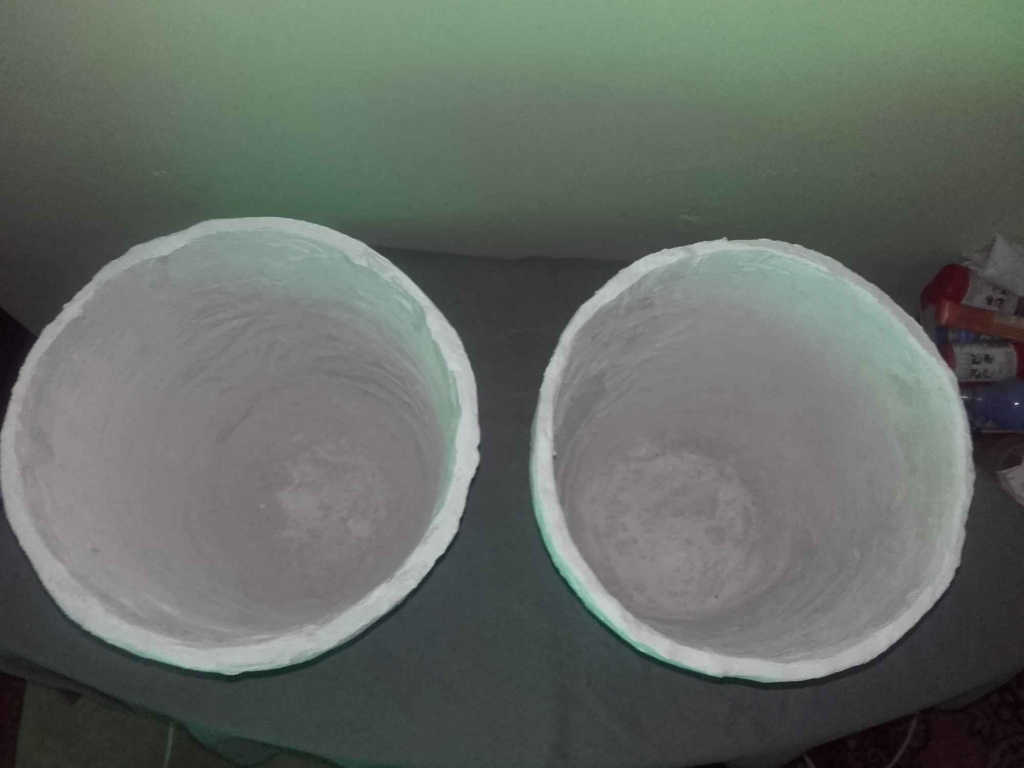 Duże donice z gipsu Bielany - zdjęcie 1