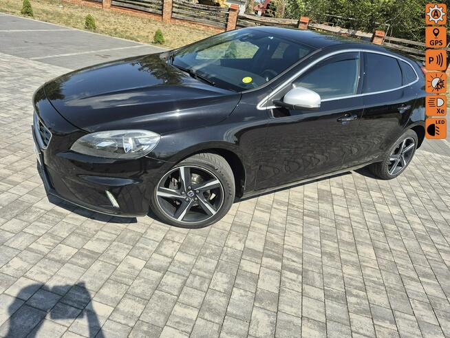 Volvo V40 2.0d 190km R-DESIGN navi full led chromy Drelów - zdjęcie 1
