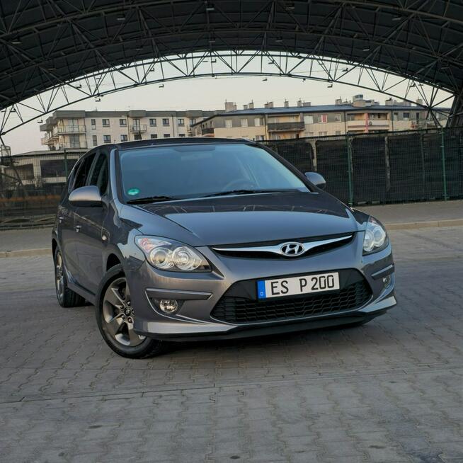 Hyundai i30 1.4 Blue Classic Ostrów Mazowiecka - zdjęcie 1