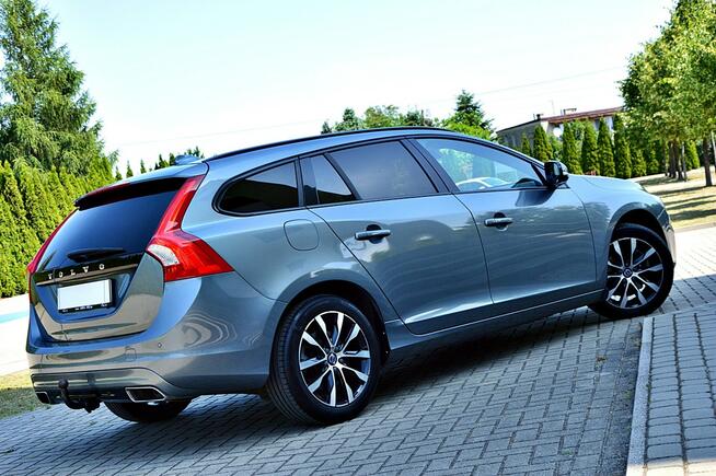 Volvo V60 LiFT 2,0 Disel Ledy Skóra Klimatronik City Full Opcja Płock - zdjęcie 2