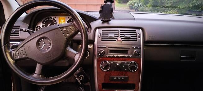 Sprzedam samochód osobowy Mercedes B 200 CDI Człuchów - zdjęcie 3