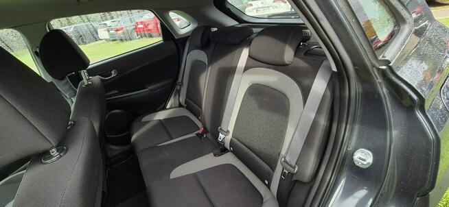 Hyundai Kona Zarejestrowany, serwis Paproć - zdjęcie 9