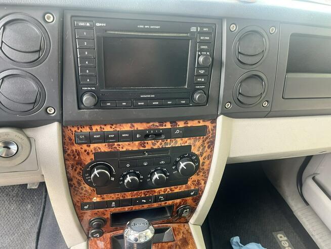 Jeep Commander BLACK FRIDAY 4x4 7-osób 215 KM nawigacja kamera Słupsk - zdjęcie 12