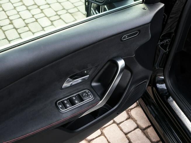 Mercedes A 180 1.3_Benzyna_136KM_ 76tyś. km Nowy Sącz - zdjęcie 11