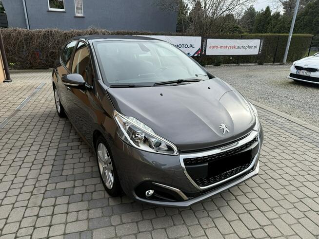 Peugeot 208 1,2 83KM  Klimatyzacja  Serwis Orzech - zdjęcie 3