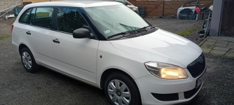Skoda Fabia 1.6 TDI DPF Ambition Września - zdjęcie 2