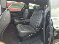 Chrysler Pacifica Bogata wersja wyposażenia / Benzyna / Auto jak nowe! Białystok - zdjęcie 9