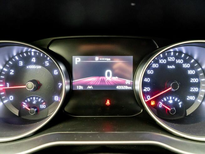 Kia Ceed SW 1.5 T-GDI 7DCT M 160KM Salon Polska Poznań - zdjęcie 12