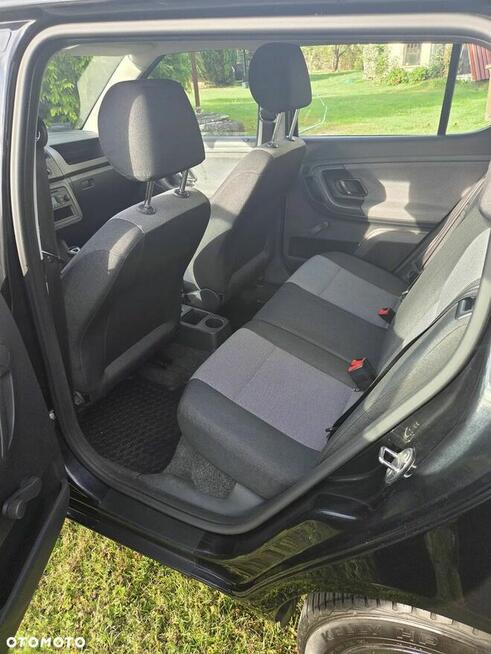 Skoda Fabia 1.2 12V Active Plus Żywiec - zdjęcie 8