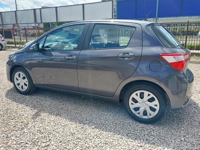 Toyota Yaris 1500 benz. SALON PL.  Kamera Tempomat Warszawa - zdjęcie 9