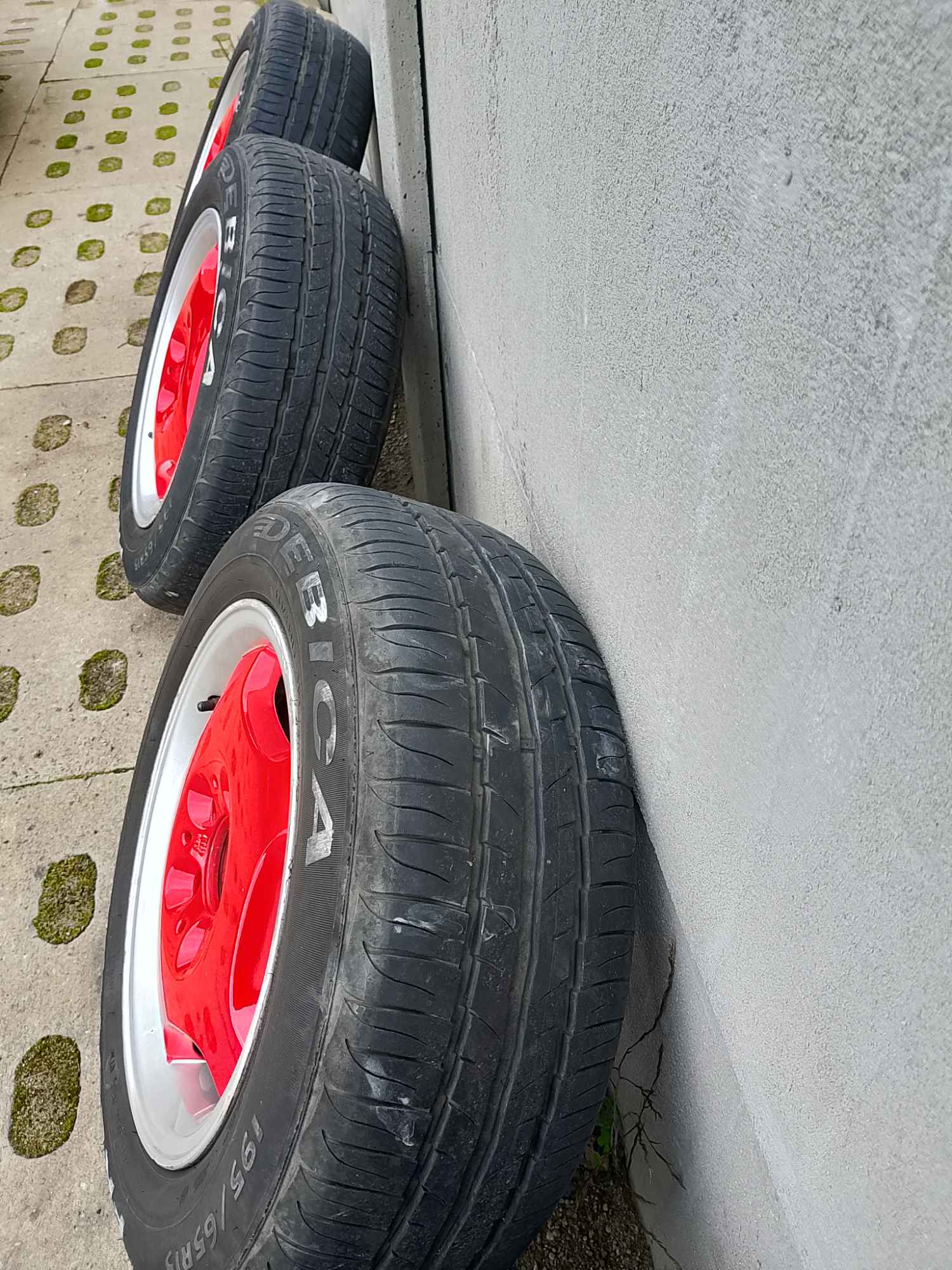 Sprzedam opony i felgi samochodowe na 15 na mercedesa Żukowo - zdjęcie 3