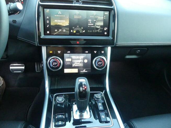 Jaguar XE P300 AWD 300R Sport MAXTON DESIGN Matrix-LED Head-up-Display Dąbrówka Wielka - zdjęcie 4