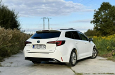 Toyota Corolla 1.8 Hybrid Comfort LPG Rzeszów - zdjęcie 10