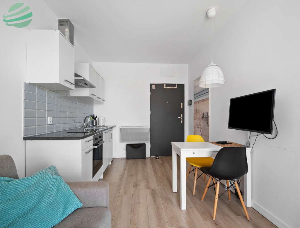 Nowoczesne Studio z Balkonem i Widokiem na Bałtyk Jarosławiec - zdjęcie 9