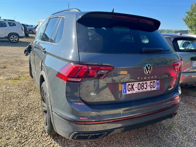VOLKSWAGEN Tiguan 2.0 TSi 150 BlueMotion DSG7 R-Line GK083 Grunwald - zdjęcie 3