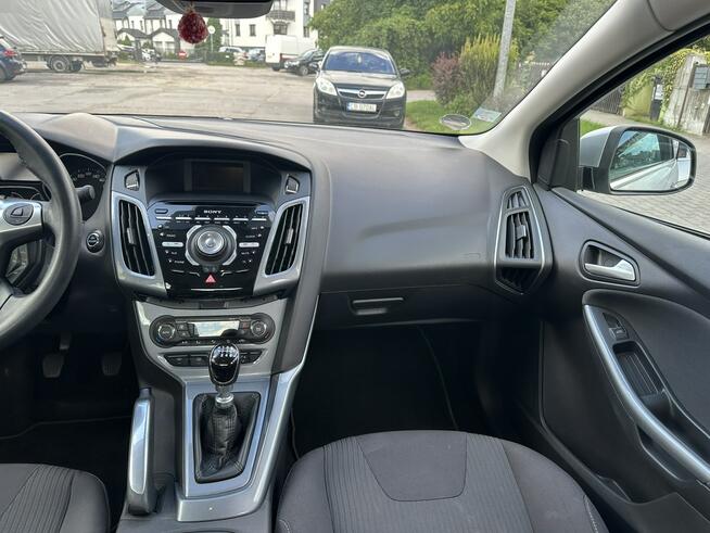 Focus Sedan 1.6 Ecoboost 150 km Titanium  Serwisowany z Niemiec Bydgoszcz - zdjęcie 12