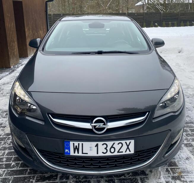 Opel Astra J - Mega Wyposażenie - BEZWYPADKOWA - KOLOR Legionowo - zdjęcie 1