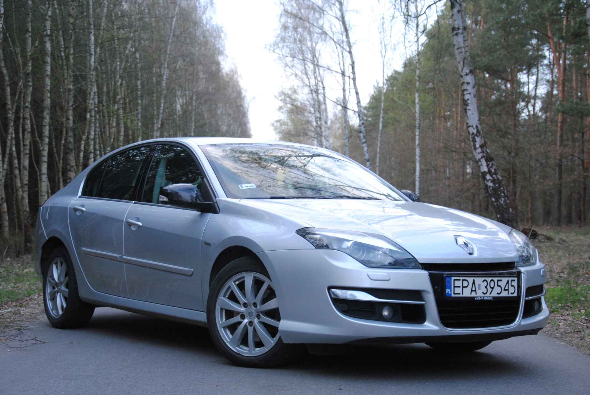 Renault Laguna 2.0 dCi Bose Edition. salon Polska. 2 komplety opon Lutomiersk - zdjęcie 2