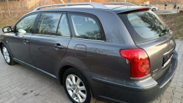Toyota Avensis 1.8 Executive , Xenon , Navi , 8-kół ... Stare Budy - zdjęcie 5