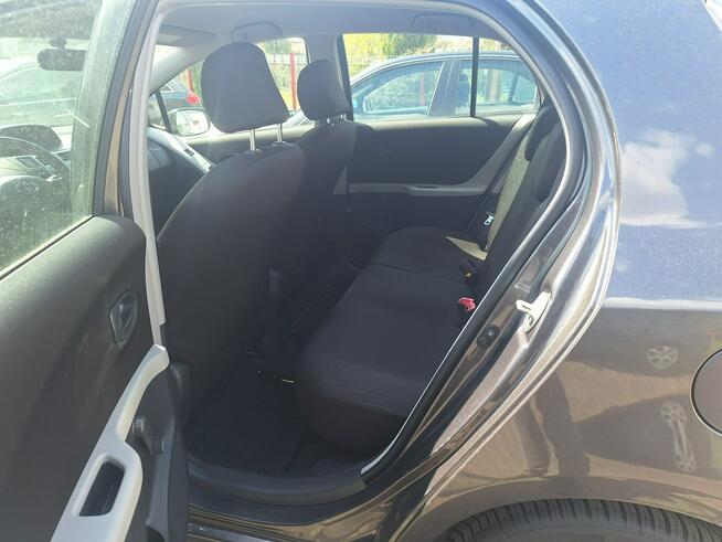 Toyota Yaris Stan techniczny bardzo dobry Stargard - zdjęcie 10