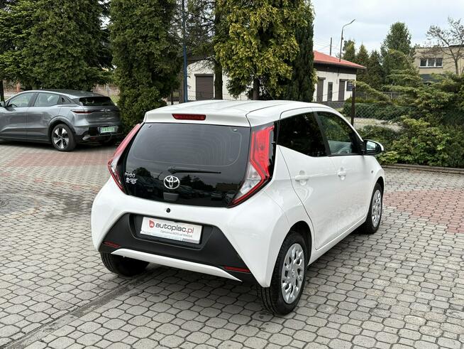 Toyota Aygo 1.0 VVti, Kamera , Tempomat,Gwarancja Tarnowskie Góry - zdjęcie 5
