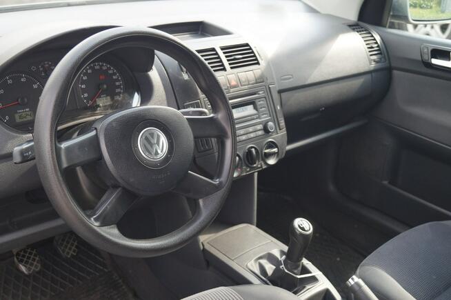 Volkswagen Polo 1,2 55 KM KLIMATYZACJA 4 LATA JEDEN WŁAŚCICIEL SPRAWNY Goczałkowice-Zdrój - zdjęcie 9