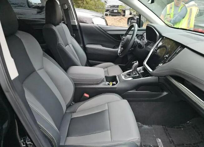 Subaru OUTBACK Bogata wersja wyposażenia / AWD / niski przebieg Białystok - zdjęcie 10