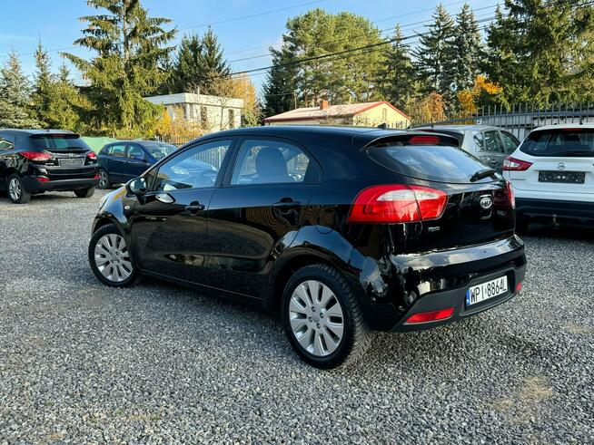 Kia Rio Auto z Gwarancją, bardzo ładny stan, skrzynia 6 biegowa. Gołków - zdjęcie 7