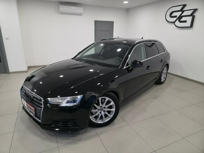 Audi A4 Bezwypadkowy/ Roczna Gwarancja w cenie / DSG / Zadbany Korczyna - zdjęcie 3