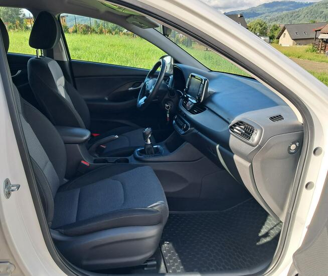 Hyundai i30 1.5 Benzyna 110 KM Cisiec - zdjęcie 5