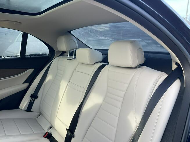 Mercedes E 400 4Matic Kamery360 Panorama Pamięć 333KM Gliwice - zdjęcie 12