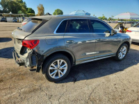 Audi Q3 Bogata wersja wyposażenia / S-Line / niski przebieg Cieszyn - zdjęcie 4