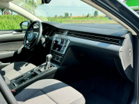 Volkswagen Passat DSG*ACC*Navigacja*Parktronic*OryginalnyPrzebieg Sośnicowice - zdjęcie 9